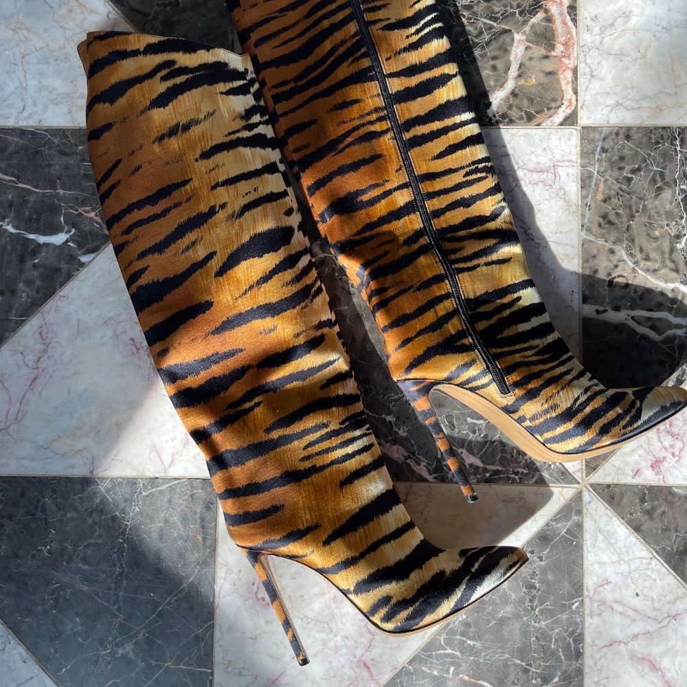 ALEXANDER VAULTHIER Alex Tiger Knee High Boots